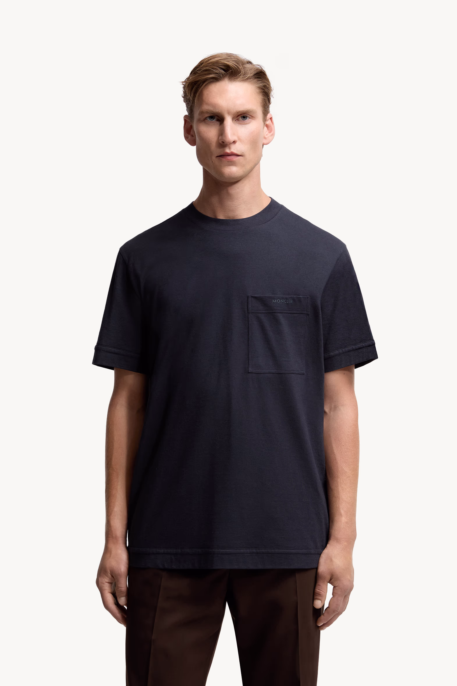 Camiseta de algodón y seda con bolsillo y logotipo Hombre Azul marino Moncler 3